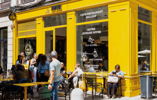 café joyeux